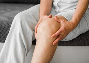 Pain in back of knee when bending